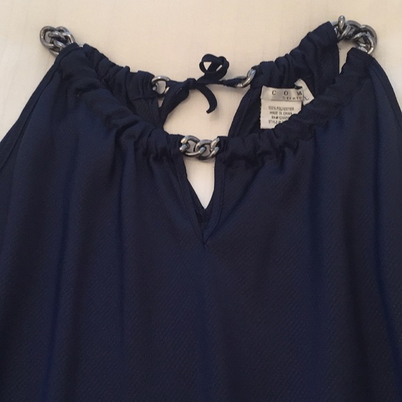 Como Sateen Sleeveless Tunic w/Chain Detail - Navy - Picture 2 of 7